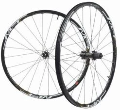 Shimano MT65 Wielset 26"