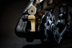 Shimano SAINT Achterderailleur Shadow Plus RD-M820 SS 10-speed -Winkel Voor Fietsonderdelen saint schaltwerk shadow plus rd m820 ss 10 fach 66899